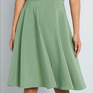 ModCloth A-line skirt small “Just this Sway”
